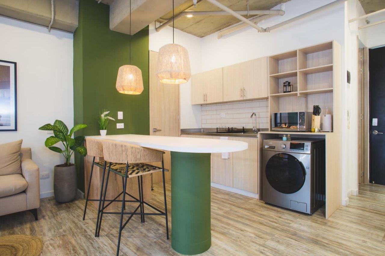 Ferienwohnung Beautiful Loft In Laureles Medellín Exterior foto